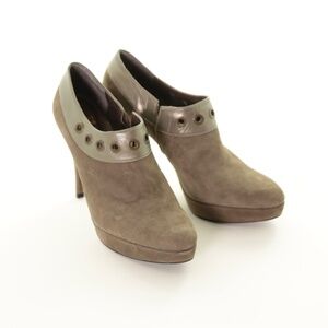 Stuart Weitzman Oporto Grommet Platform Taupe Suede Ankle Booties Womens 7.5M